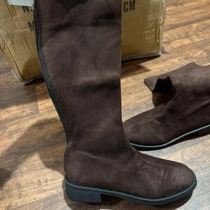 Elegant Brown Knee-High Women's Boots